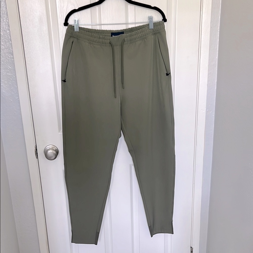 Abercrombie & Fitch Green Jogger